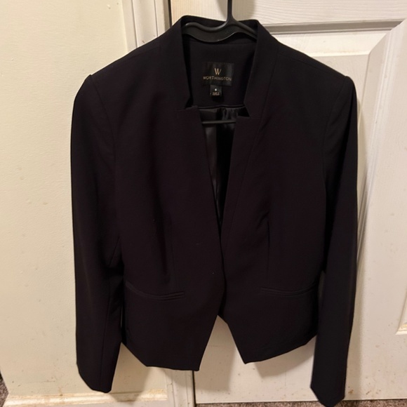 Jackets - Picture 7 of 12